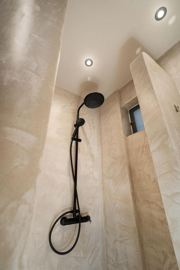 Di Matala Deluxe Apartment מראה חיצוני תמונה